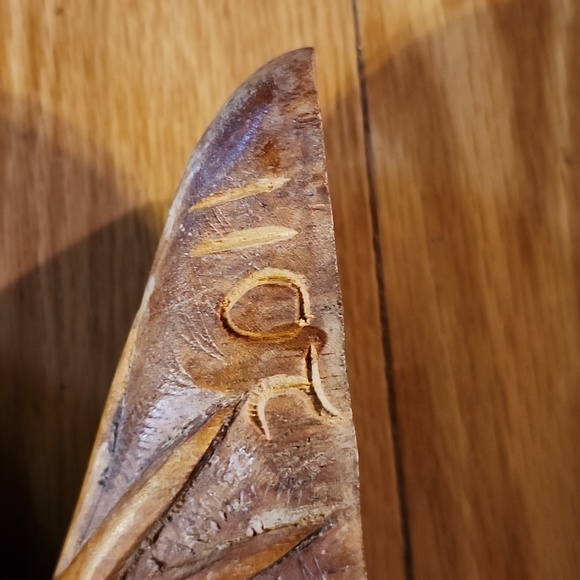 Hand Carved Made In Jamaica Rooster Sculpture - Picture 5 of 16